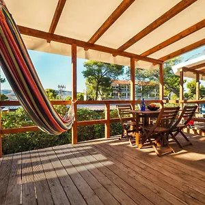 Camping Mediteran Travel Mobile Homes Trogir - Ciovo, Arbanija